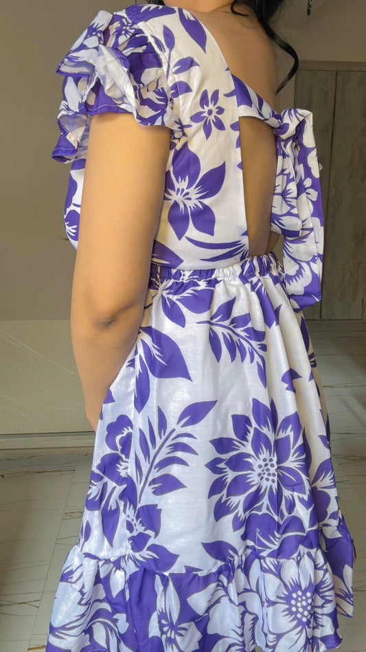 Flowery (Backless) Dress